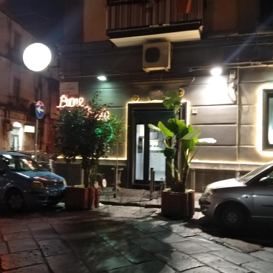 Casa Confort - Napoli Centro 외부 사진