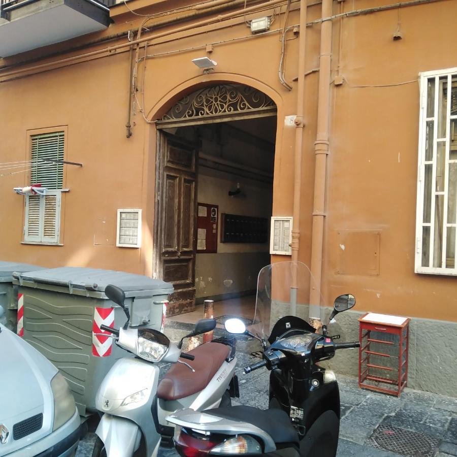 Casa Confort - Napoli Centro 외부 사진